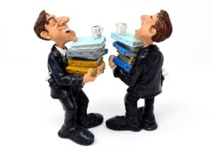 ふるさと納税でクレジットカードを使うと得られるポイントは？