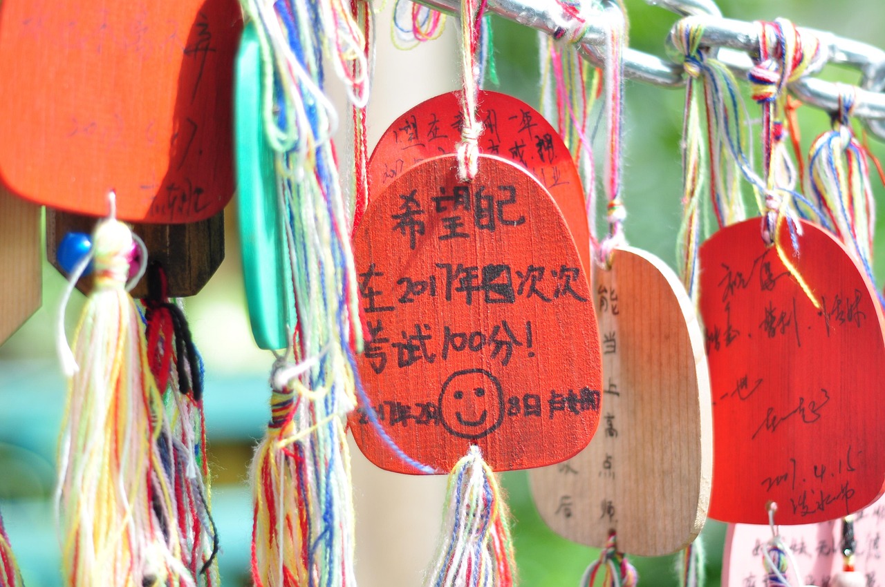 高還元カードを利用して通信費のポイントを効率的に貯める方法は？