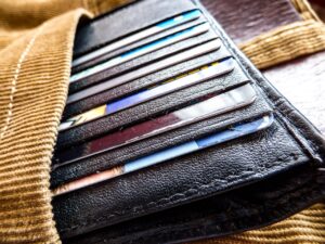 クレジットカードのデメリットとは？注意点を知って失敗を避けるために！