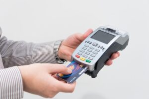 クレジットカードの口コミは本当に参考になる？