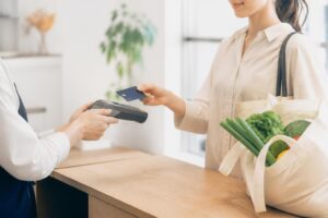 クレジットカードの安全性は本当に大丈夫？あなたの不安を解消するポイントとは？
